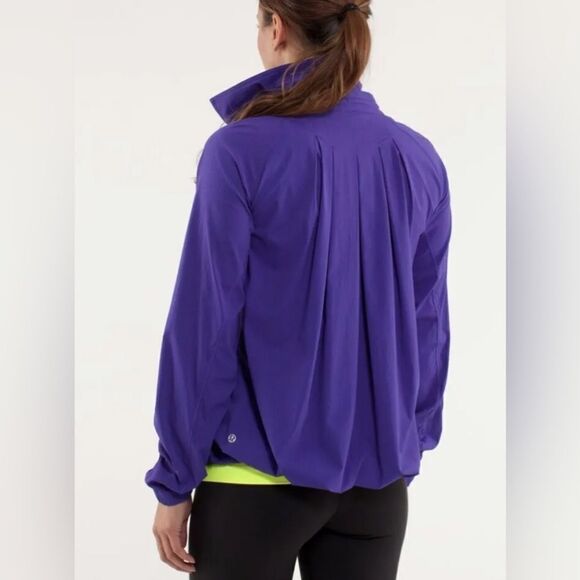 Lululemon Women’s Transition Jacket Sz 4 Full Zip Activewear Bruised Berry - Picture 8 of 8